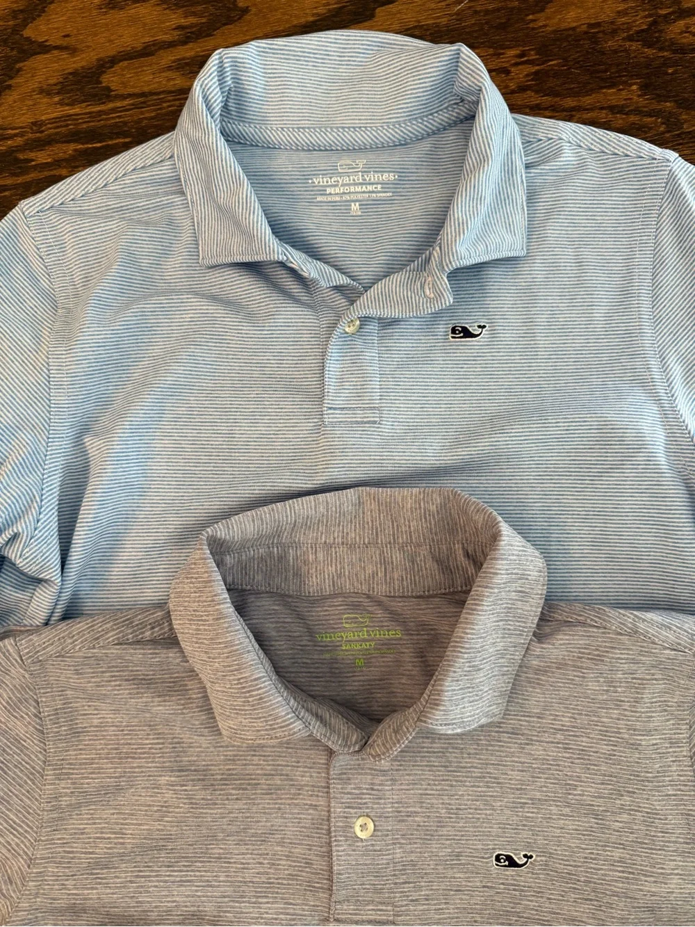 Vineyard Vines Boys' Lot, two performance polos, shorts, and quarter zip - Picture 2 of 4